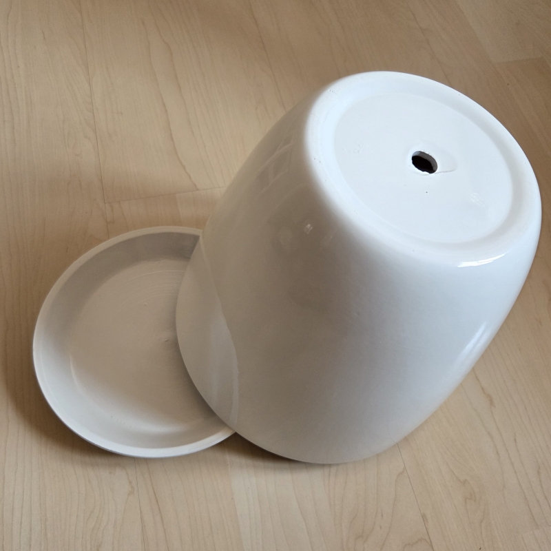 Горшок глянцевый керамика Классик белый